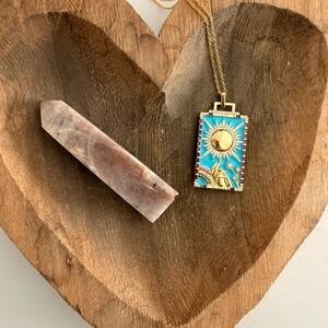 “The Star” 🌟 Sunburst Pendant Necklace in Gold and Blue